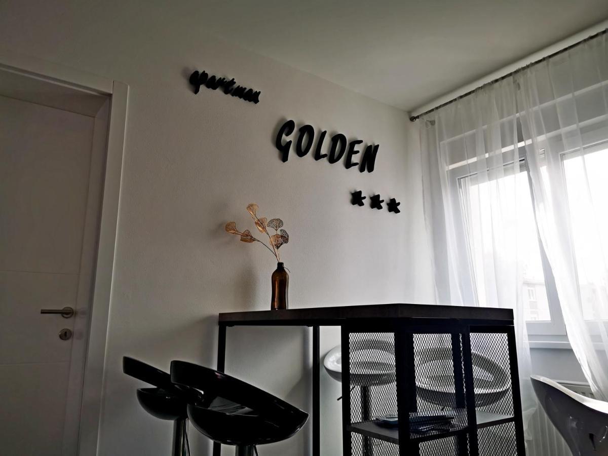 Apartmán Golden - Self Check In Osijek Exteriér fotografie
