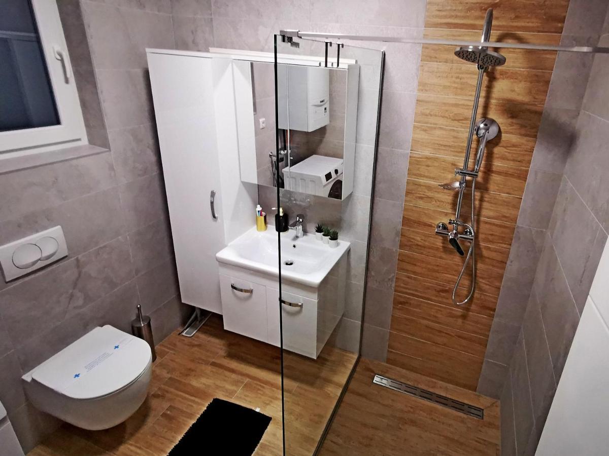Apartmán Golden - Self Check In Osijek Exteriér fotografie